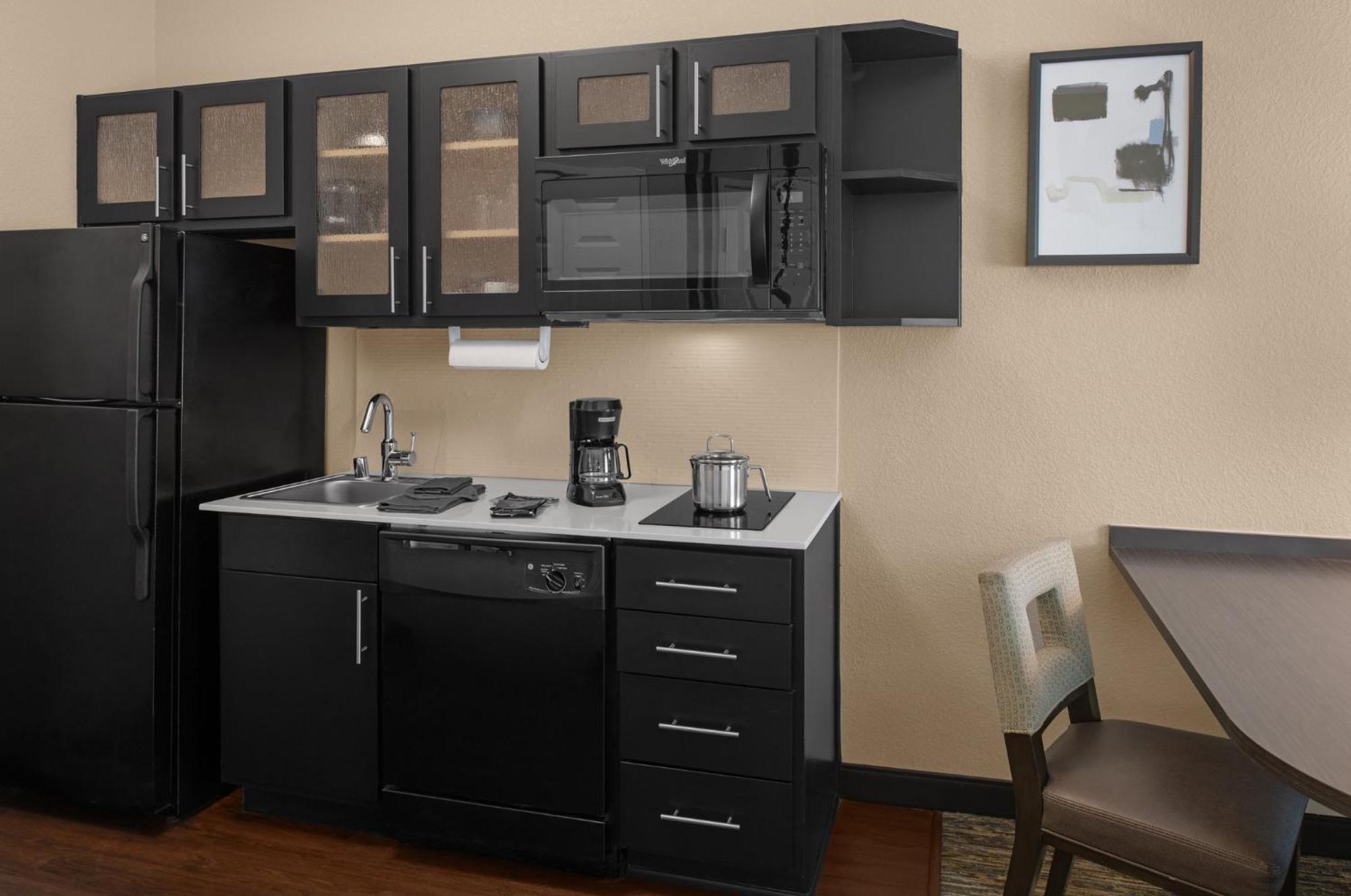 Candlewood Suites Turlock By Ihg Eksteriør bilde